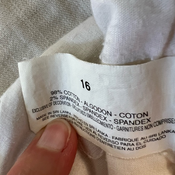 Gloria Vanderbilt Cream Capri Jeans Pants Size: 16 - Picture 8 of 8